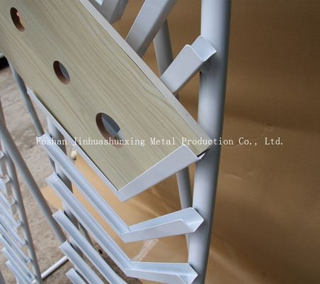 طول 1055mm Widh 585mm نمونه کاشی آبشار نمایش قفسه سفید با آگهی برای 36 نمونه